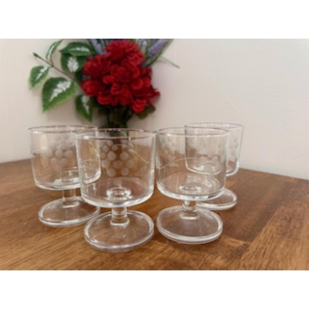 Vintage Etched Glass Dessert Cups – Set of 4 | Mid-Century‎ Glassware